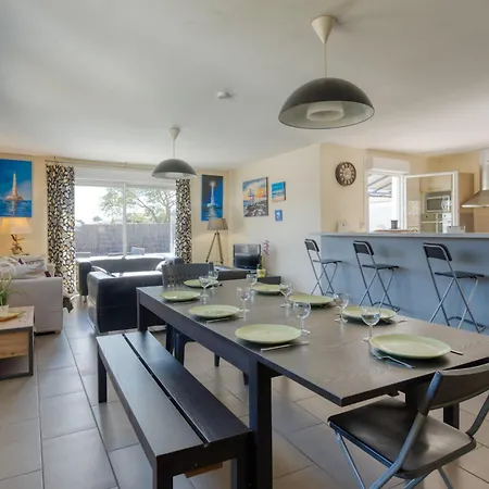 Villa Nael By Interhome